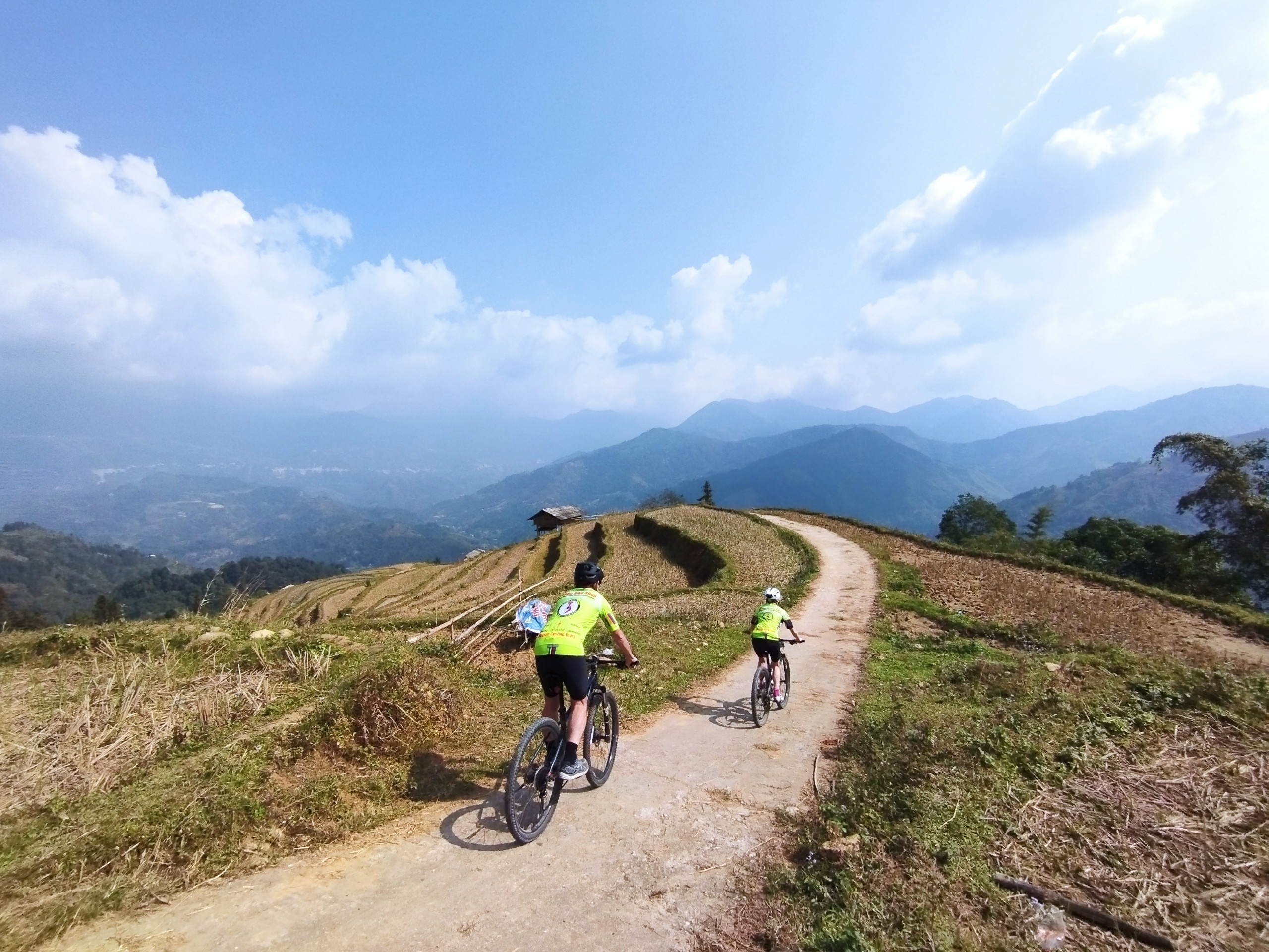 vietnam cycling adventures